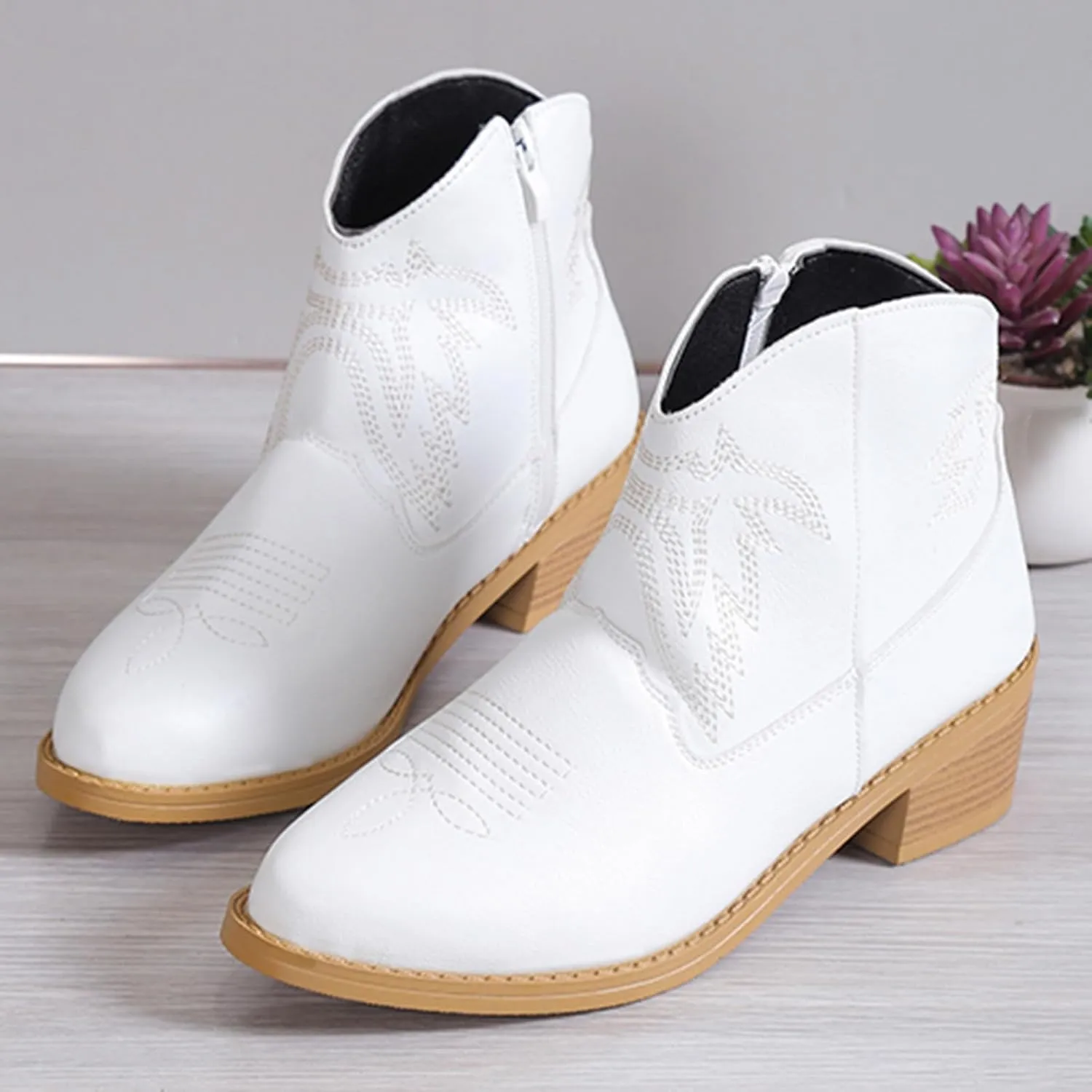 Ankle Booties for Women Low Heel Women Cowboy Boots Ethnic Embroidered Pointed Toe Side Zipper Thick Heel Short Boots