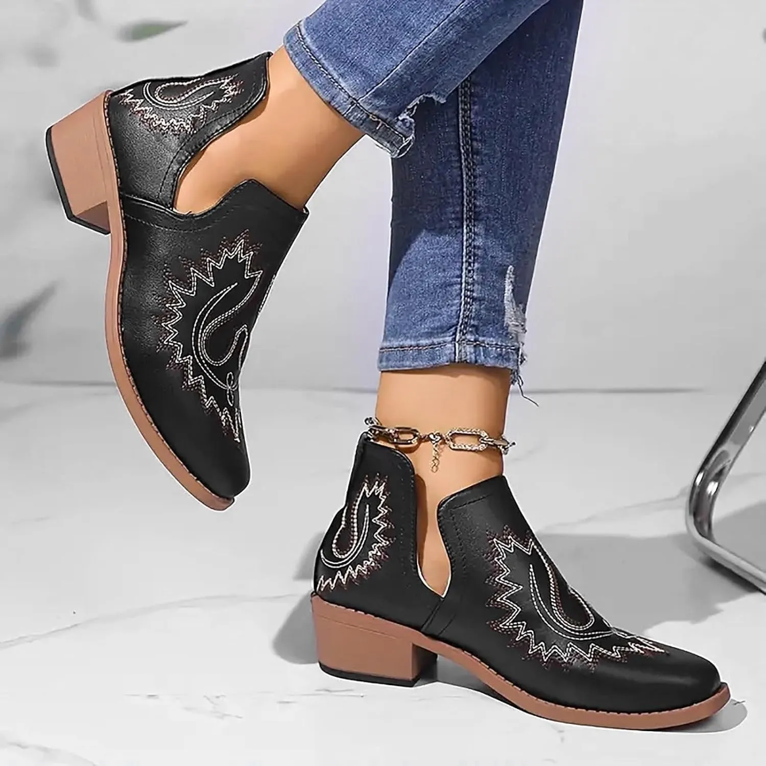 Blue Ankle Boots for Women Casual Western Fashion Short Boots Pointed Low Chunky Heels Western Slip-On Women Shoes