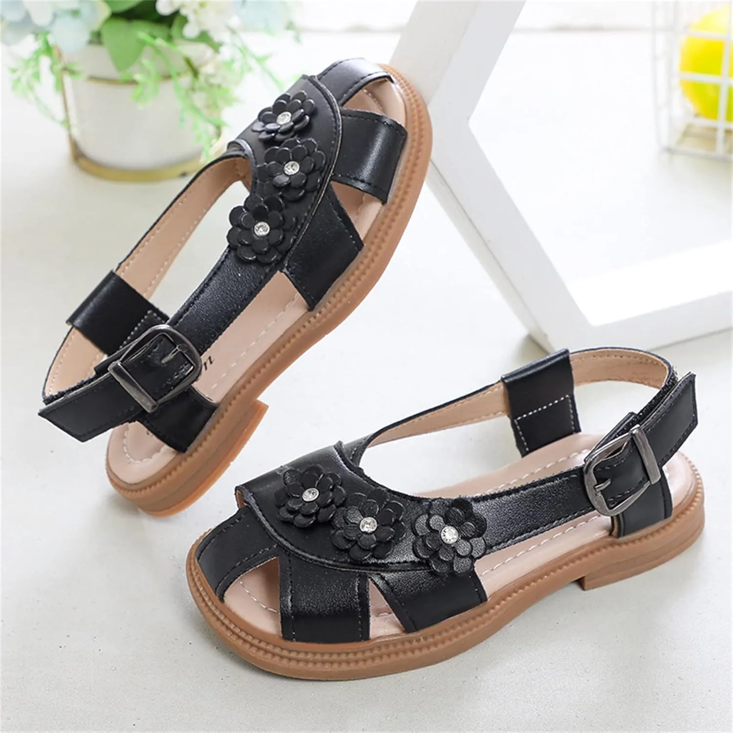 Children Shoes Flat Sandals Flower Hollow Beach Shoes Fashion Soft Sole Girls Boys Casual Sandals Furry Slippers Kids (Black, 13 Little Child)