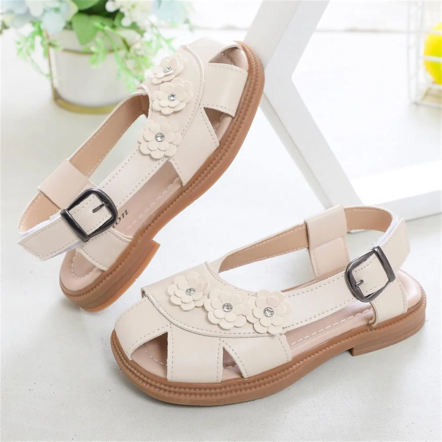 Children Shoes Flat Sandals Flower Hollow Beach Shoes Fashion Soft Sole Girls Boys Casual Sandals Puppy Slippers Kids (White, 10 Toddler)