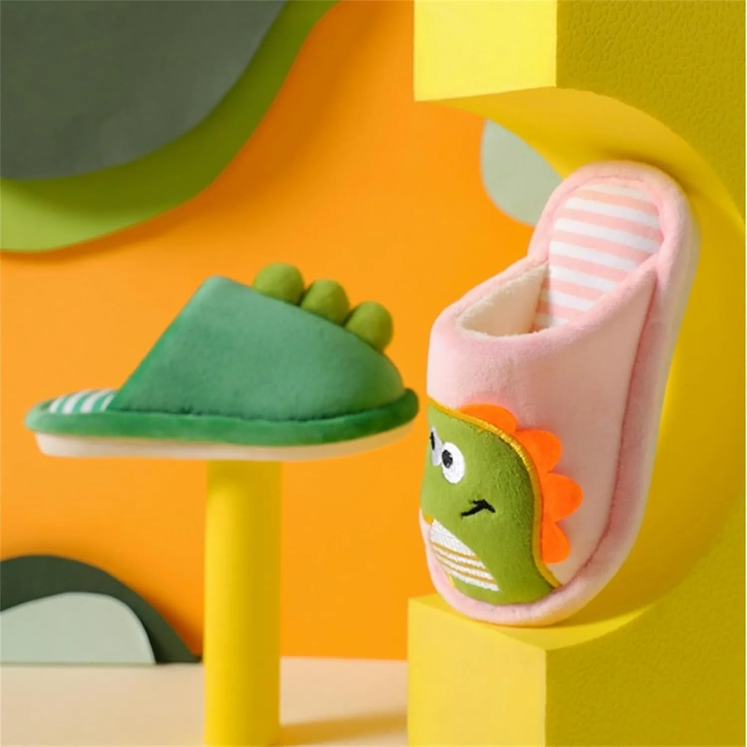 Kids Dinosaur Slippers Toddler Comfort House Slippers Cute Warm Plush Slip On Boys Girls Indoor Fuzzy Princess Slippers