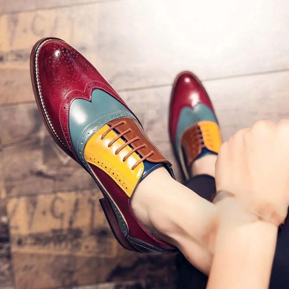 Men's Leather lace-up Oxford Shoes Classic Wingtip Two-Tone Colorblock Brogues Fashionable Punched Toes high-end Leisure Dresses Oxford Shoes