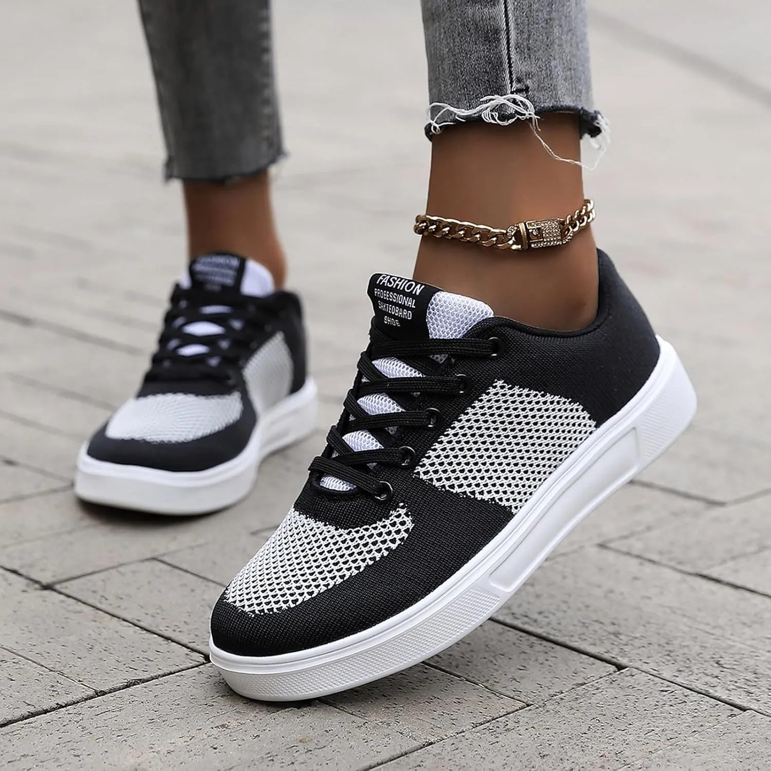 Outdoor Jogging Sneakers for Men Comfortable Breathable Lightweight Tennis Shoe Lightweight Work Shoes for Men