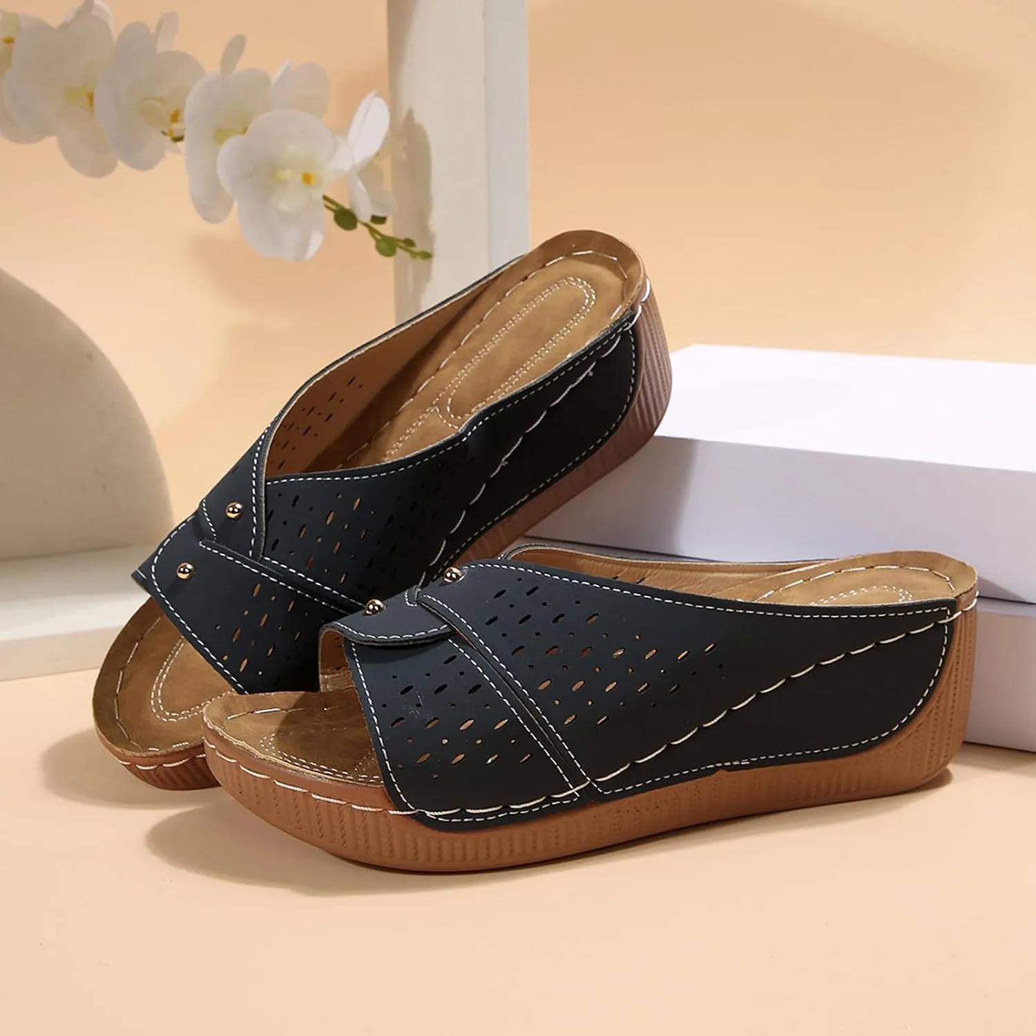 Women Summer Sandals Low Heel Slip On Casual Comfortable Arch Support Beach Walking Shoes for Daily Outfits