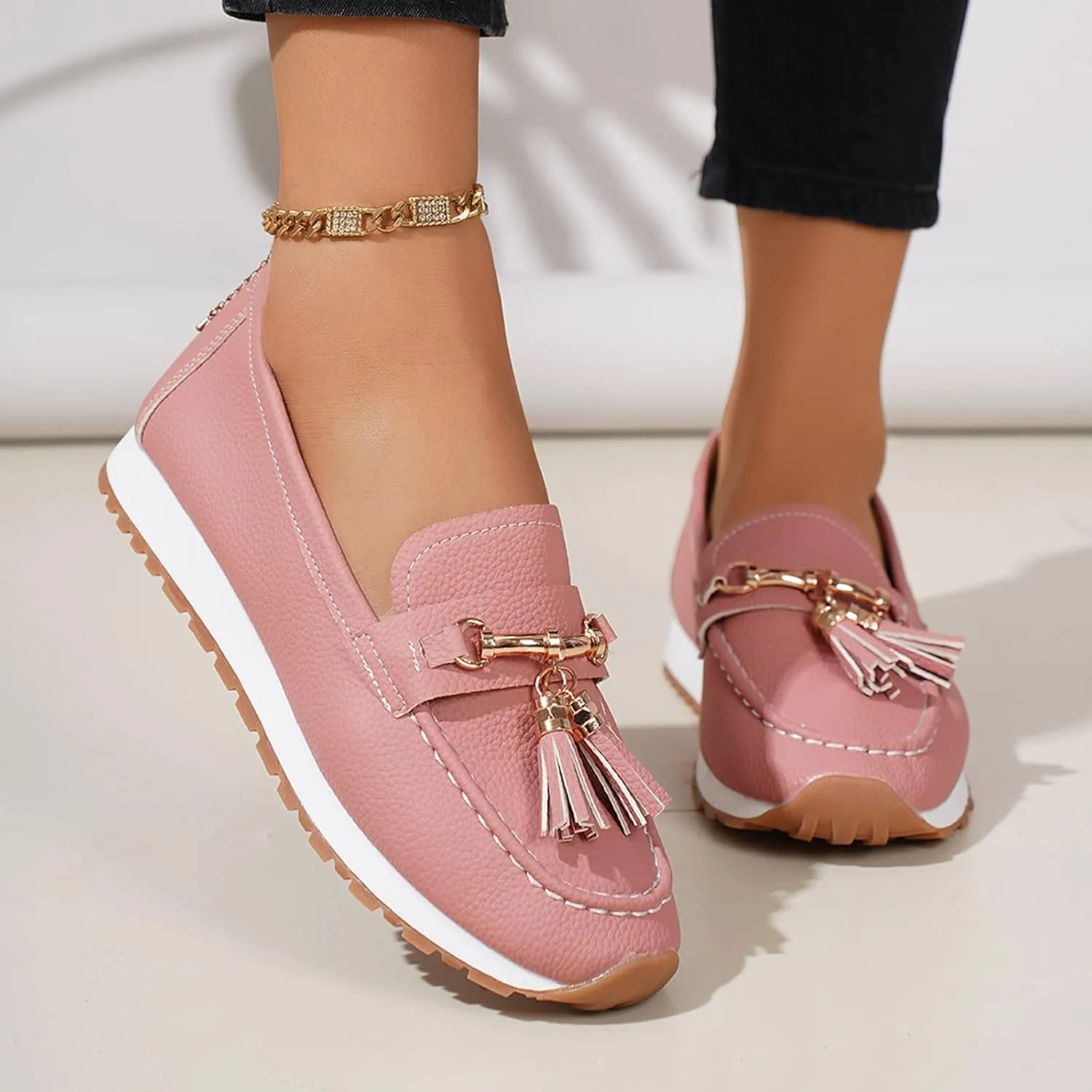 Women's Shoes Everyday Wear Stylish Closed Toe Design with Fringe Perfect for Relaxed Outfits Casual Sneaker